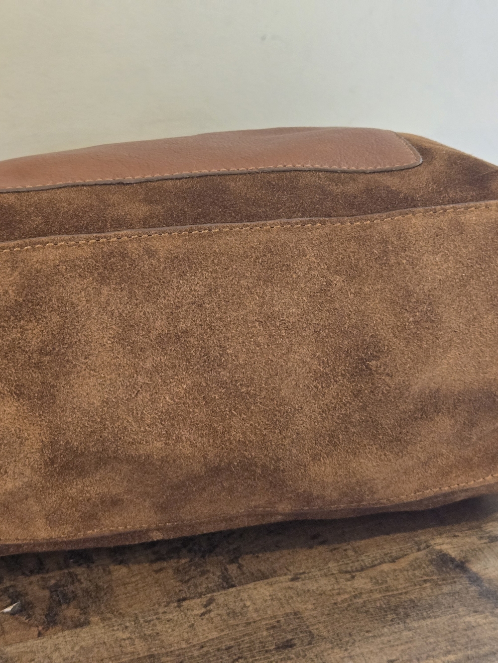 Vilenca Holland Chic Cognac Genuine Suede Shoulder Bag With Studded Sides - Picture 9 of 12